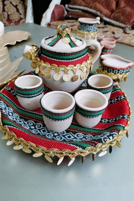 طقم دلة فخارية تراثية للتقديم